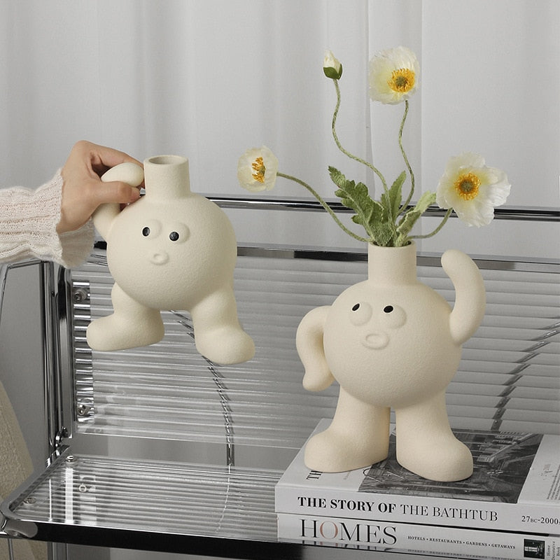 Funny Body  Ceramic Vase Bom