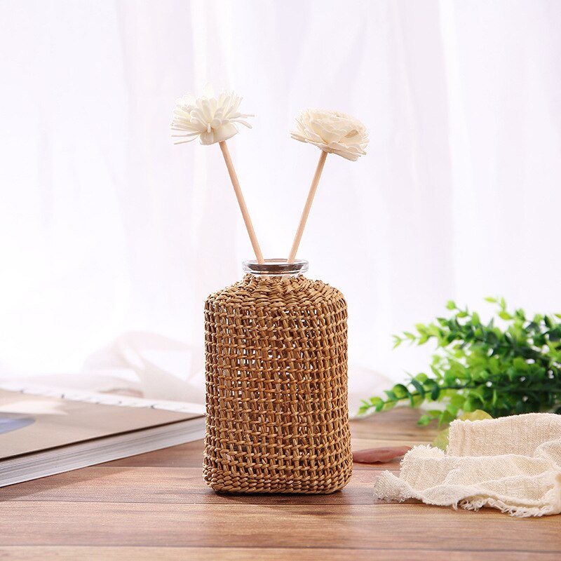 Simple Straw Glasses Vases