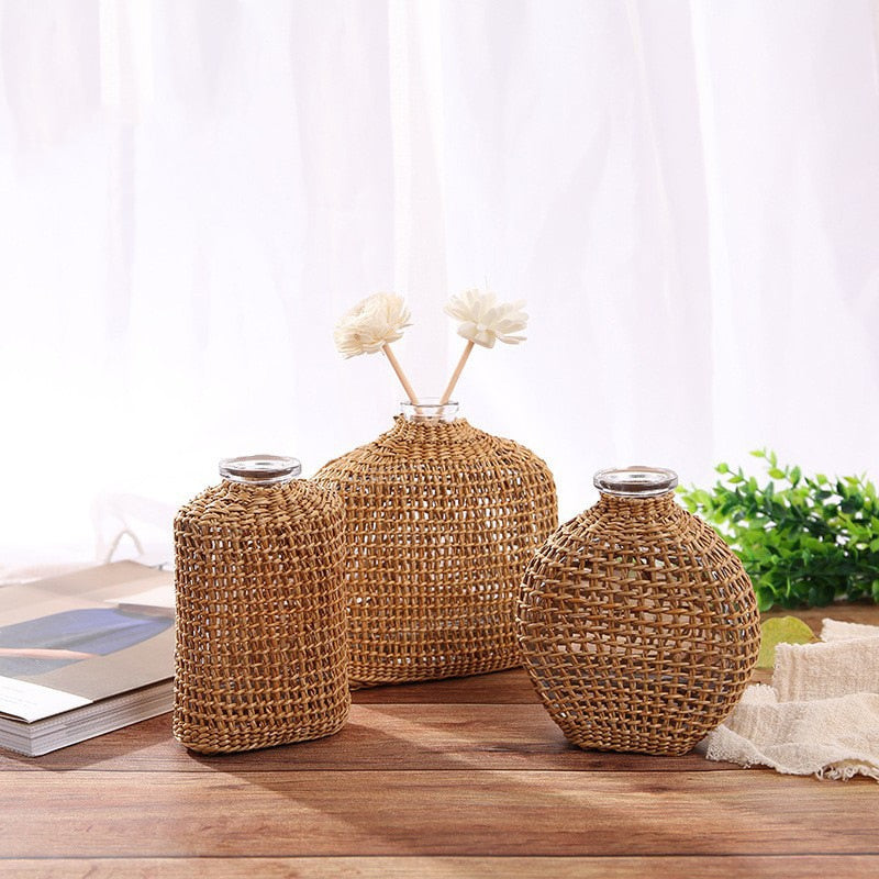 Simple Straw Glasses Vases