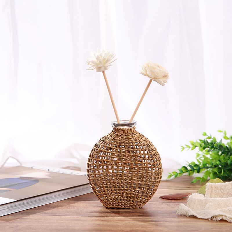 Simple Straw Glasses Vases