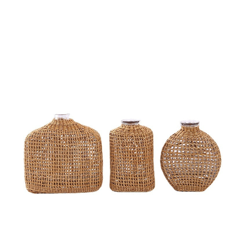 Simple Straw Glasses Vases